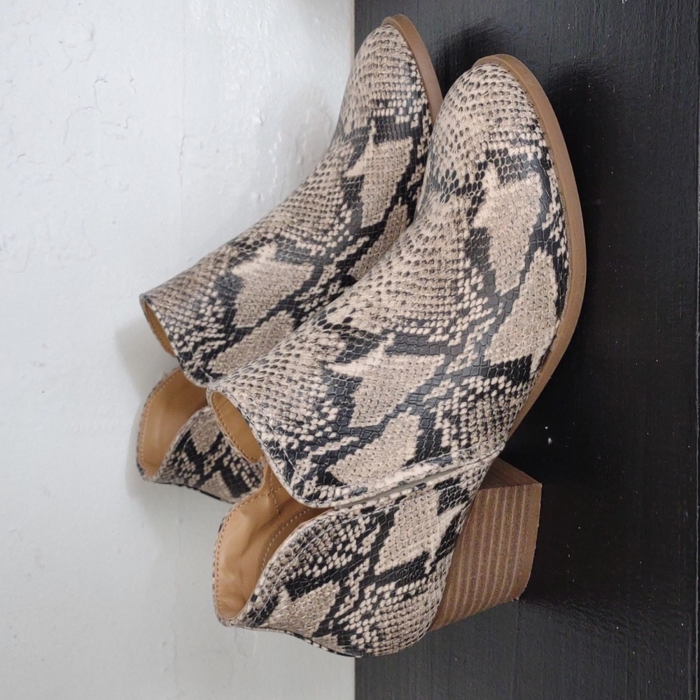 Fergie Ankle Boots size 8 1/2